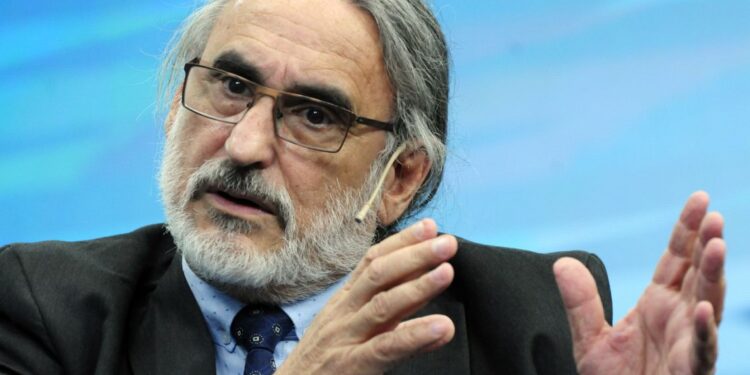 El Ministerio de Agricultura busca un debate global para la conservación de ecosistemas