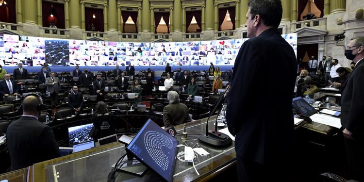 Confirmado. El gobierno pretende reemplazar la ley de los biocombustibles y reducir el corte de bioetanol con nafta