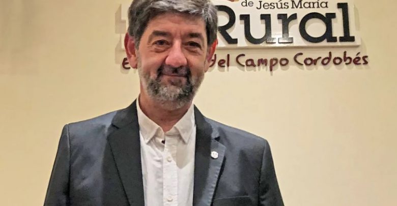 Por la desaparición de 3.530 cabezas bovinas, piden la captura internacional del ex presidente de la Sociedad Rural de Jesús María