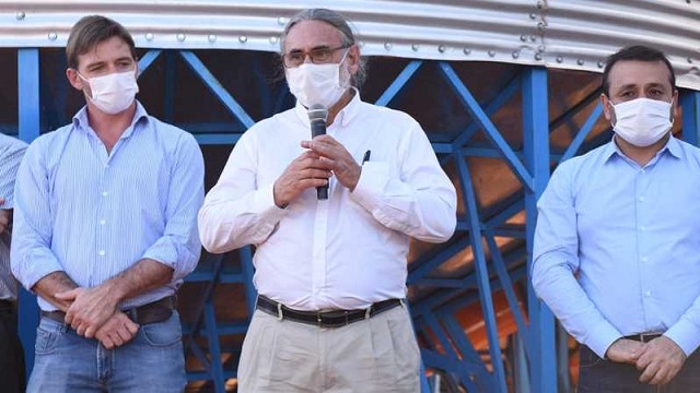 El Ejecutivo pretende utilizar recursos del Fondo Especial del Tabaco (FET) para construir viviendas