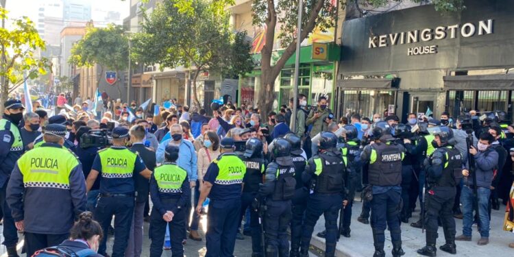 Cronología de los hechos ocurridos en la manifestación del 9 de julio en Tucumán
