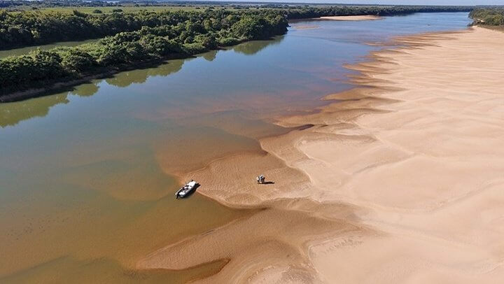 Impactante: el Río Paraná sigue bajando a niveles históricos