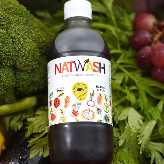 Un sanitizante para frutas y verduras certificó como «bioproducto argentino»