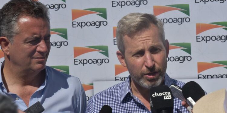 “El campo necesita que le saquen la pata de arriba de la cabeza y lo dejen producir”