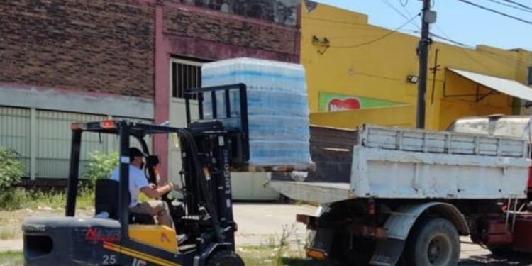Necesidades de la ruralidad: tuvieron que asistir a familias con agua potable