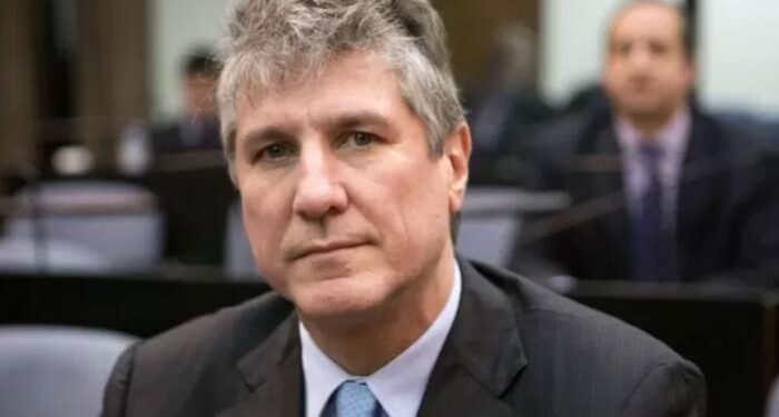 Para Amado Boudou la deuda con el FMI debe pagarse subiendo las retenciones