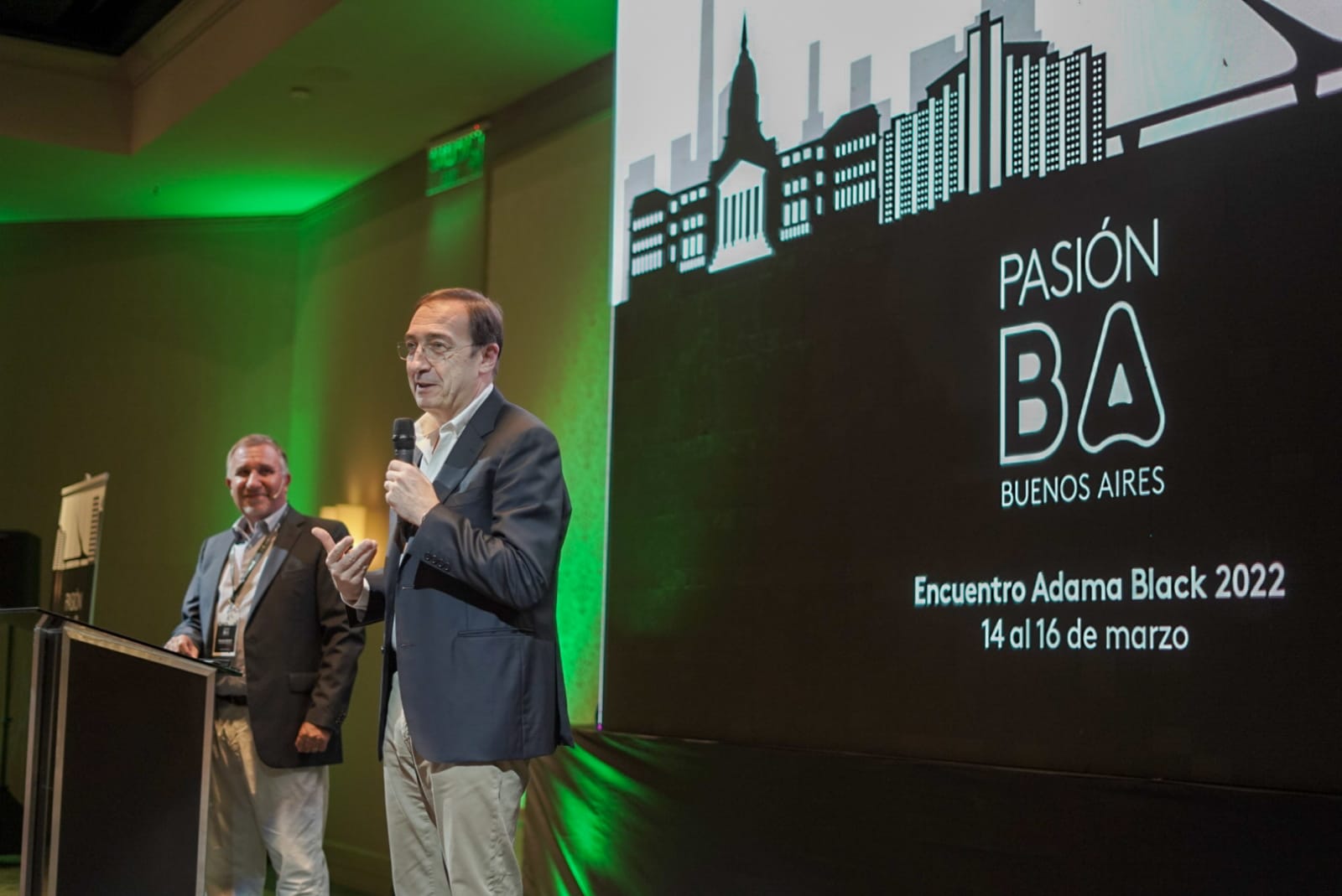 Detalles de lo que fue el evento ADAMA Black