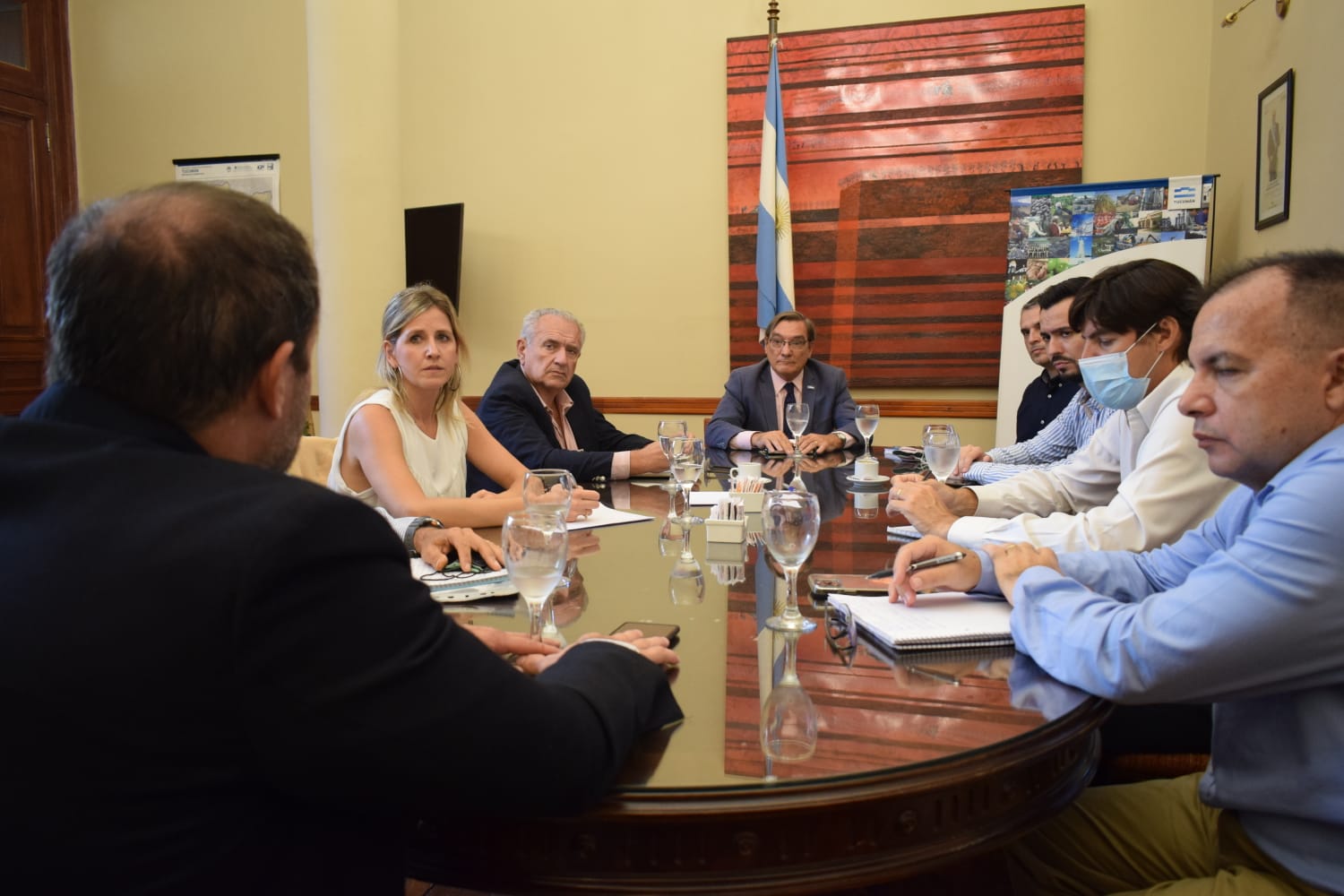ACNOA y el gobierno provincial se reúnen para tratar la provisión de gas