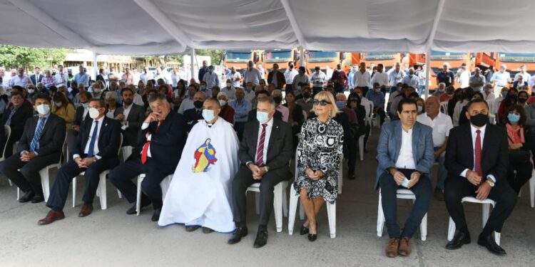 Arrancó oficialmente la zafra azucarera