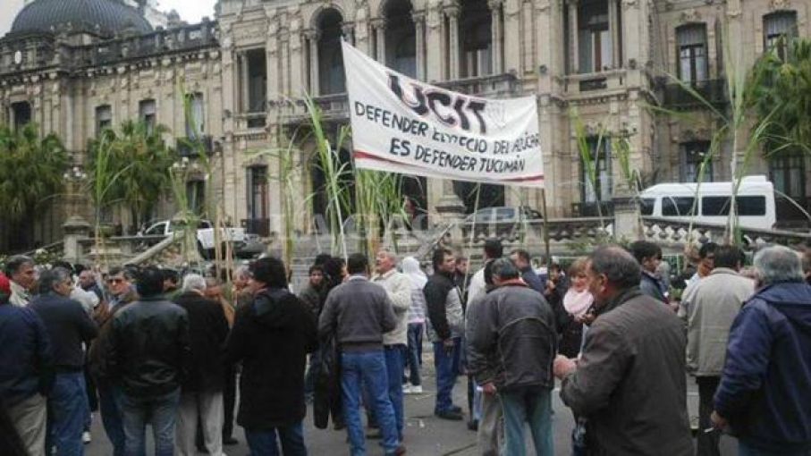 El gobierno recibió a los cañeros y prometió atender sus necesidades