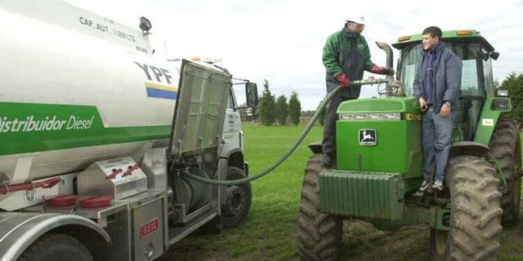 La grave situación del gasoil seguirá hasta fines de junio