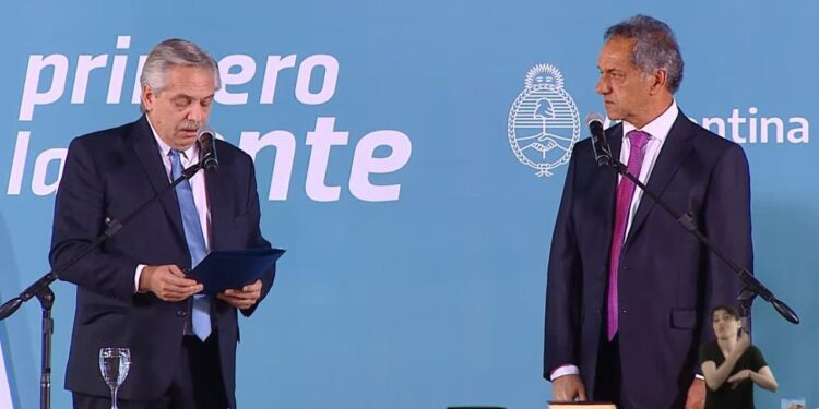 Asumió el nuevo ministro de desarrollo productivo Daniel Scioli