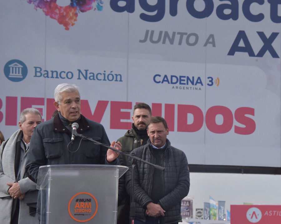 Domínguez le contestó a Macri: «Cuando se apostó a la timba financiera al país le fue mal»