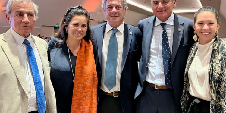 Nicolás Pino visitó Tucumán y se encontró con productores
