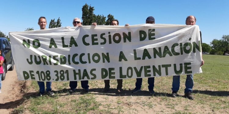 Productores de La Pampa salieron a manifestarse en contra de la expropiación de sus tierras