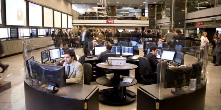 El mercado de futuros termina el 2022 con un récord histórico en operaciones