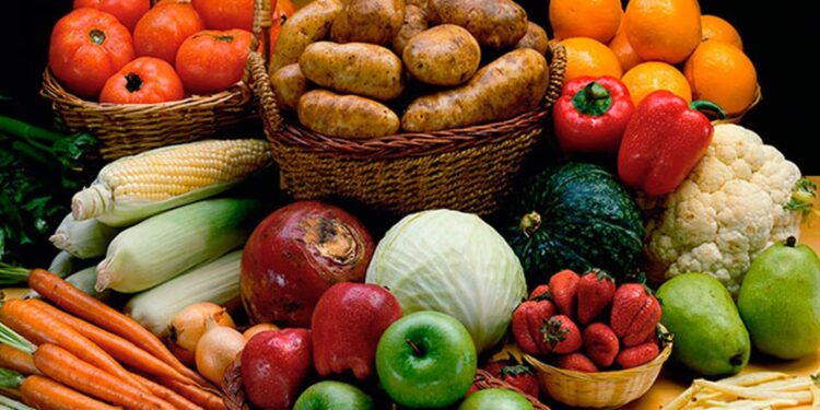 Precio de alimentos: Por cada peso que recibieron los productores, los consumidores pagaron casi $4