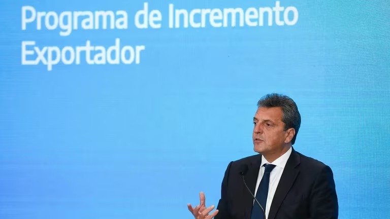 El gobierno confirmó una ampliación del “dólar agro”, que ahora incluirá también al maíz