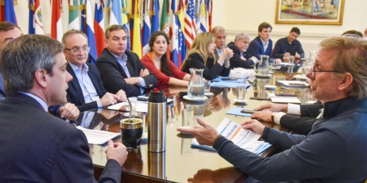 Alerta comercial: sigue atrasada la importación de fertilizantes