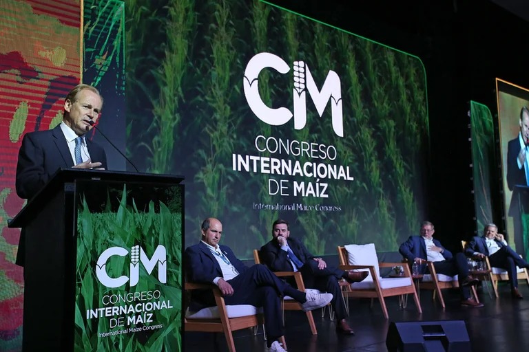 La cadena maicera pidió producir “sin penalizaciones” y aprovechar las “oportunidades” para que el cultivo crezca