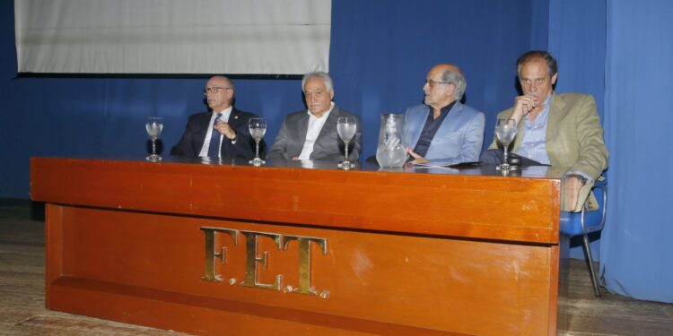 Presentación del libro “LA EEAOC EN EL SIGLO XXI: Un camino de ida”