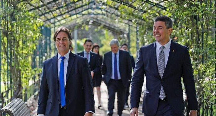 Uruguay y Paraguay buscan a la Argentina de Milei para limitar proteccionismo de Brasil