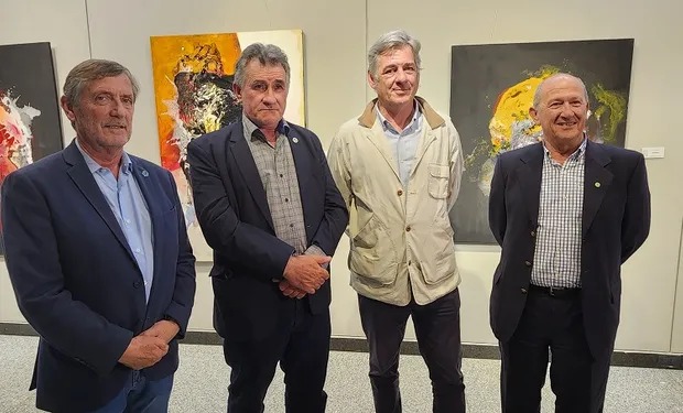 El gobierno convocó a la Mesa de Enlace por las retenciones
