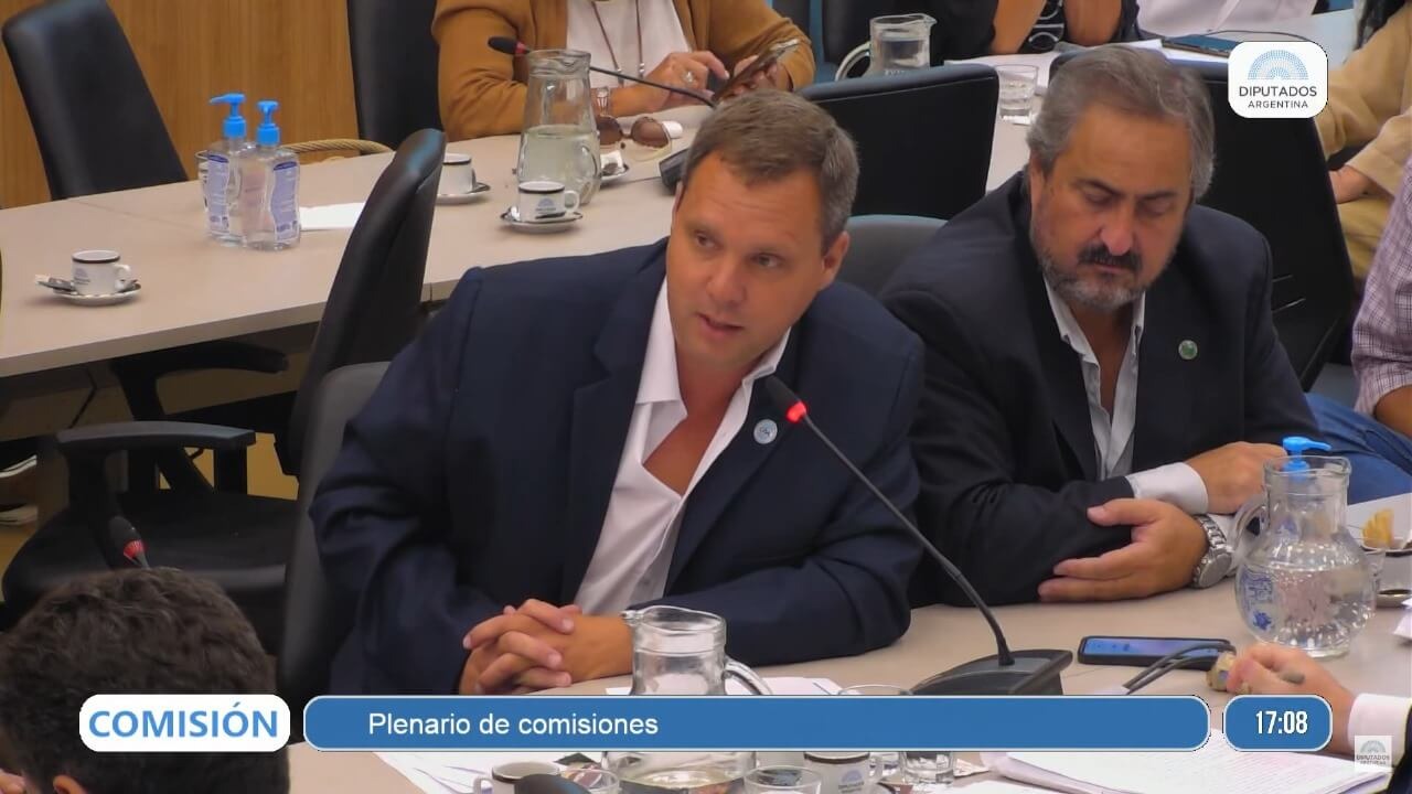 “Argentina necesita un shock productivo, no impositivo”