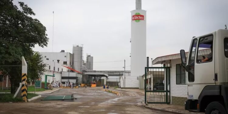 Fracasó otra negociación en el conflicto de La Lácteo y es incierta la continuidad de la empresa