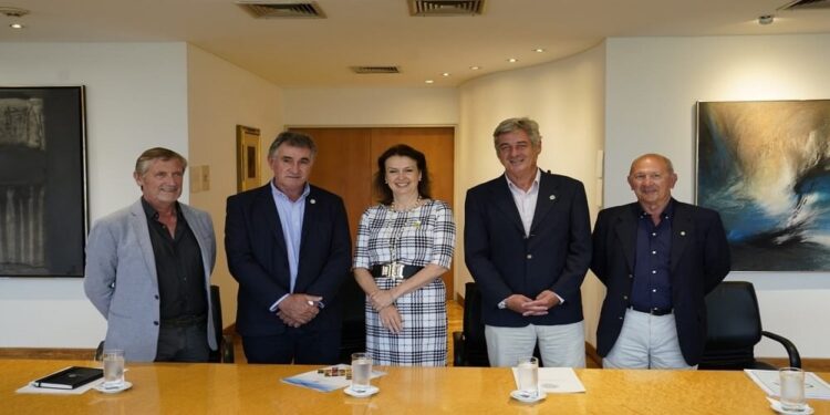 Con foco en exportaciones y sustentabilidad, la Mesa de Enlace se reunió con la canciller Mondino