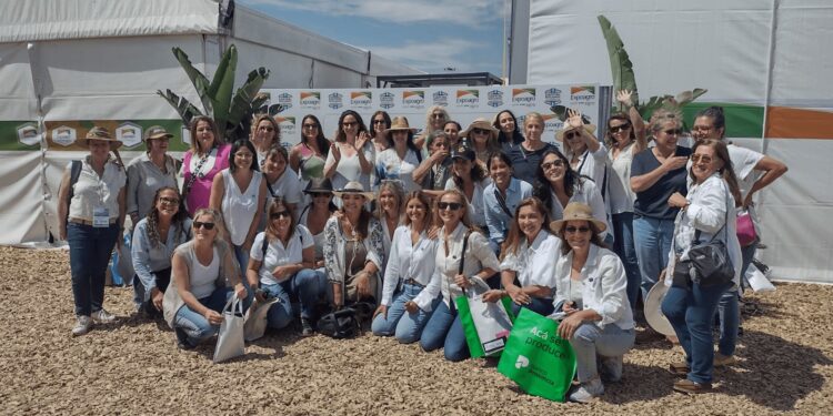La Red Mujeres Rurales lanzó un congreso internacional