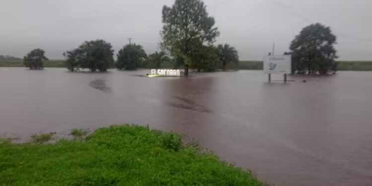 “Bomba de agua”: el inusual fenómeno de lluvias dejó registros nunca vistos en pocas horas