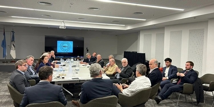 Ruralistas salieron disconformes de una reunión con el gobierno