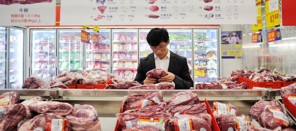 China presionada para mejorar lo que paga por la carne