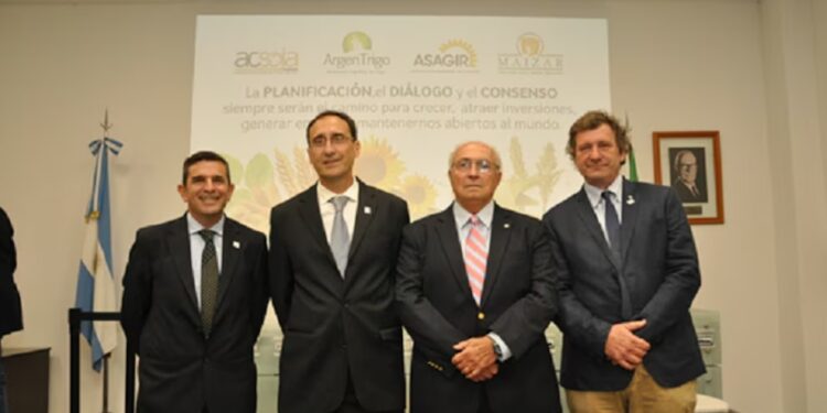Las cuatro cadenas agrícolas propusieron un plan enfocado en la competitividad, la innovación y la sostenibilidad