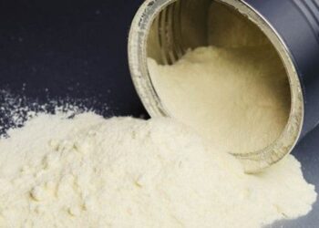 Primera resolución del año de Agricultura: distribuyó un cupo de exportación de lácteos a Colombia
