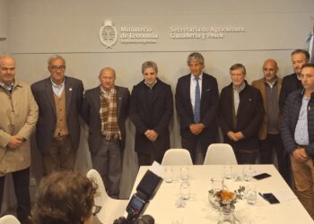 Ya tiene fecha el encuentro de Luis Caputo con la Mesa de Enlace, que prolonga el reclamo por retenciones