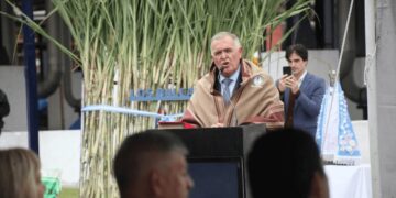 Tucumán dice que “no hay margen de error” para la zafra azucarera y pidió “acuerdo” en los biocombustibles