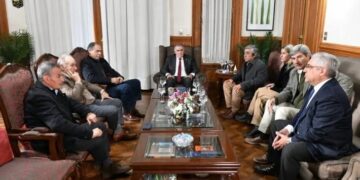 Sector privado y el Gobierno provincial coordinarán acciones para la zafra citrícola