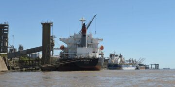 Hidrovía: la nueva licitación fluye hacia buen puerto, con el respaldo de entidades empresarias