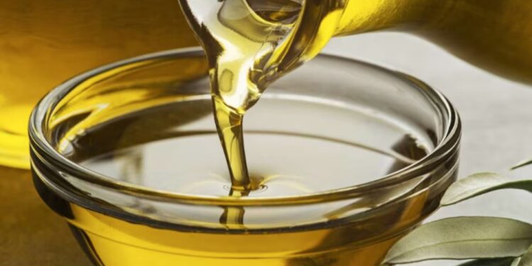 Aceite de girasol, en llamas