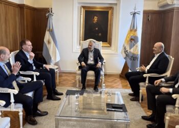 Desregulación del INV: Sturzenegger fue a Mendoza, escuchó críticas y dijo que podrían rever cambios