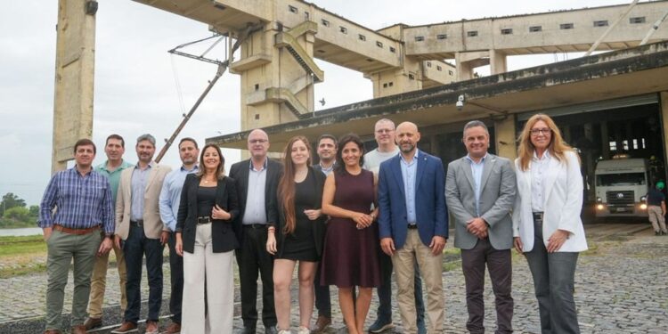 Tucumán busca volver al río: avanzan las gestiones para reactivar las exportaciones por los puertos de Santa Fe