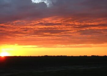 La Niña estará presente hasta enero y se esperan menos lluvias durante el verano