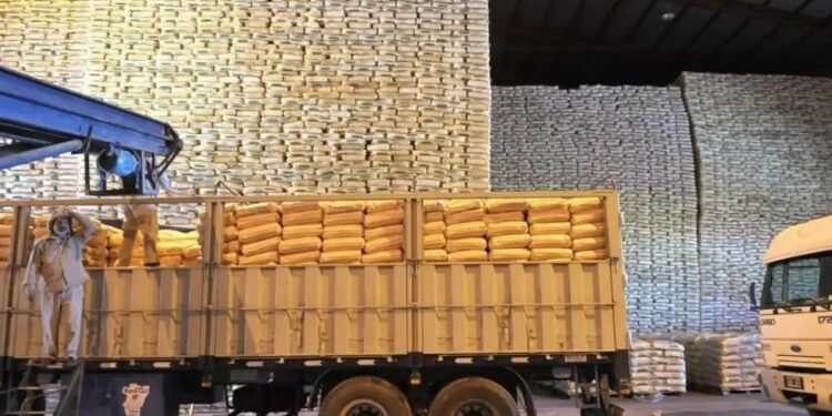 Azúcar: hasta mediados del mes pasado, el NOA exportó unas 396.240 toneladas