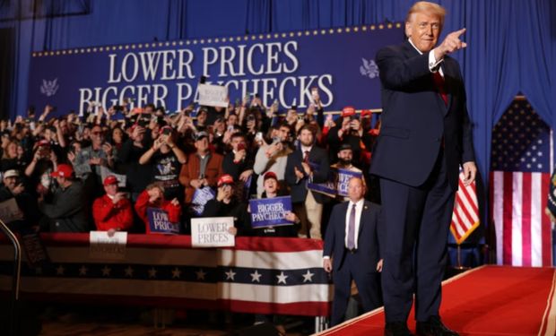 Trump dio un guiño al campo y apoyó el bioetanol: propuso elevar el corte al 15 %