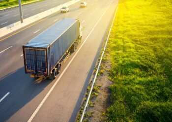 Mover mercadería cuesta más: el transporte de cargas subió 4,4% en el arranque de 2026