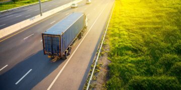 Mover mercadería cuesta más: el transporte de cargas subió 4,4% en el arranque de 2026