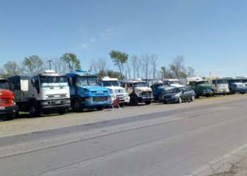Transportistas no ceden con los cortes y en la agroindustria piden llegar a un acuerdo: “Es urgente”