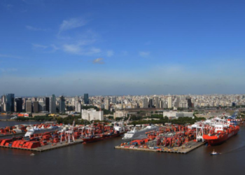 Infraestructura: el dragado del puerto de Buenos Aires, un round previo en la “pelea” por la Hidrovía